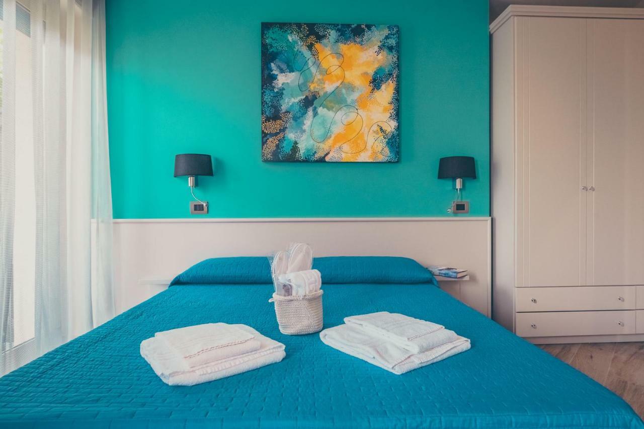 Oltre Il Mare Guest House Gaeta Exterior photo